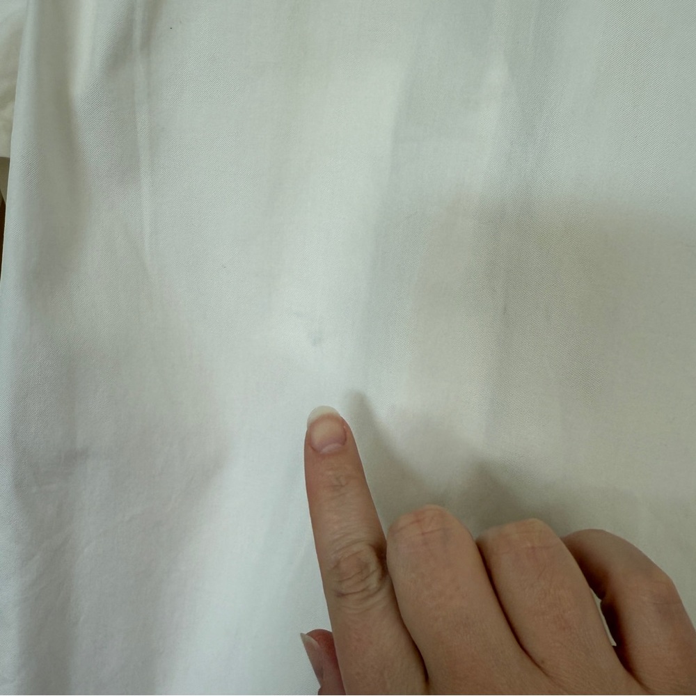 Gucci Women's White Button Down Shirt - Picture 9 of 16